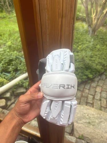 Large Adult Maverik Max Arm Pads (Used)