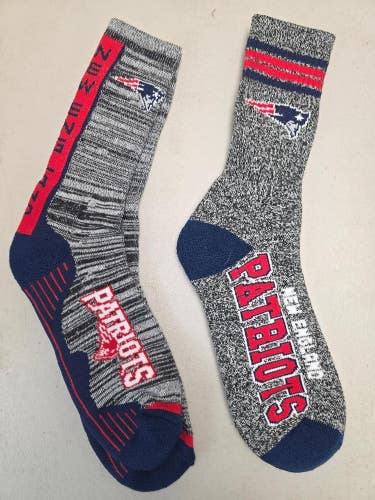 ST5 Mens NFL NEW ENGLAND PATRIOTS LOT of 2 Socks Large 8-13 NEW