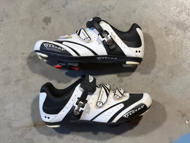Men's Size 10 Serfas Bike Shoes Road Bike (Used)