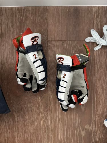 Maverik Max Lacrosse Gloves (Used)