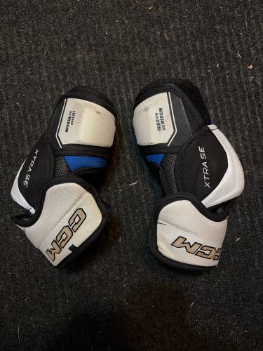 Intermediate Elbow Pads (Barely Used)