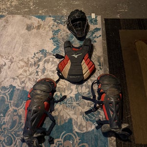 Mizuno Samurai Catcher's Set (Used)