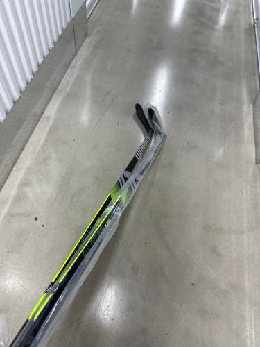 2 Pack Senior Warrior Alpha LX2 Left Hand Hockey Stick W28 85 Flex Pro Stock (New)