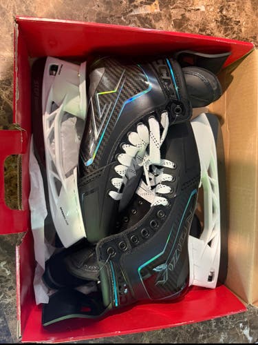 CCM Vizion Pro Stock Custom Skates – Size 10 – NEW