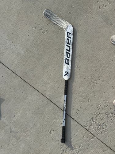 Intermediate Bauer Elite Regular Goalie Stick 23" Paddle (Used)
