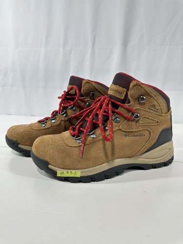#332 Columbia Tan Newton Ridge Plus Waterproof Amped Hiking Boot Women Size 8 W