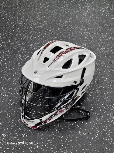 Used Cascade S Lacrosse Helmet White One Size 11849-S000043350