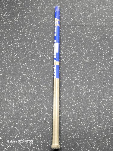 Used Maverik WONDERBOY Mens Atk/Mid LAX Shaft Royal Blue 11849-S000043363