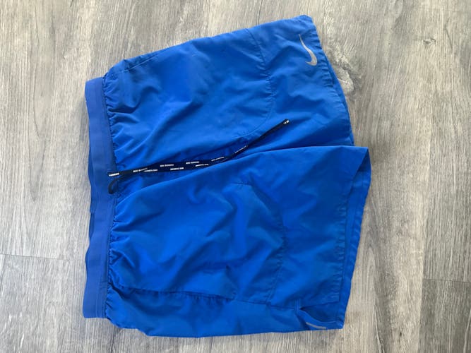 Blue Medium Men's Nike Shorts (New)