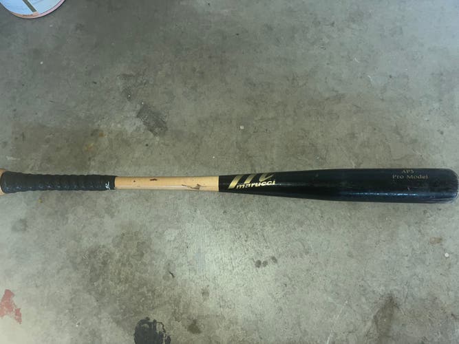 Marucci AP5 pro model wood bat