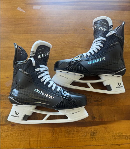 Black 2025 Bauer Supreme Shadow Hockey Skates Regular Width 8 (Used)