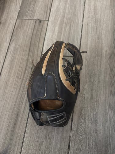 Rawlings REV1X RH Infield Baseball Glove 11.5" (Used)