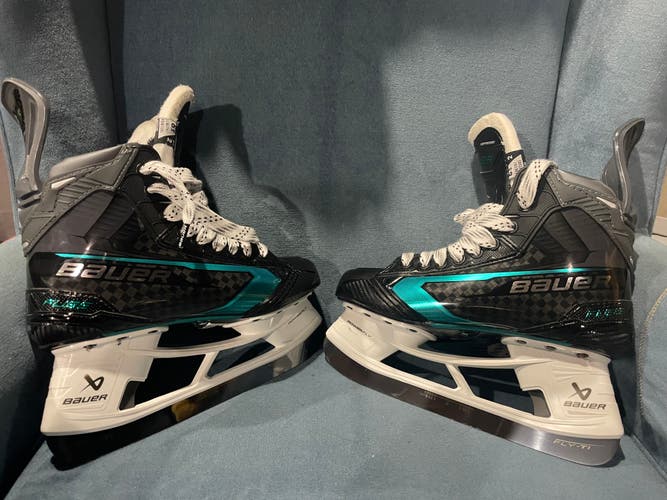 Black/Navy 2026 Bauer Supreme Fuse Hockey Skates Regular Width 6.5 (Used)