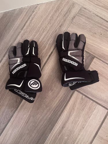 Maverik Charger Lacrosse Gloves (Used)