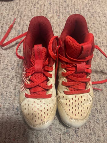 Red 12K (Little Kids) Youth Under Armour High Top Molded Cleats (Used)