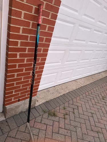 Senior Bauer Nexus Sync Left Hand Hockey Stick P28 70 Flex (Used)