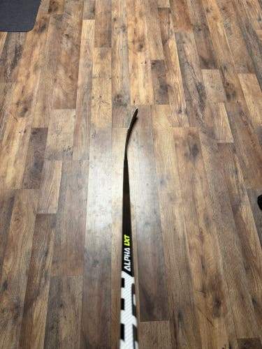 Senior Warrior Alpha LXT Left Hand Hockey Stick W88 85 Flex (Used)