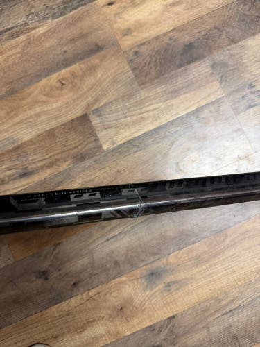 Senior Bauer Nexus 2N Pro Left Hand Hockey Stick P88 87 Flex (Used)