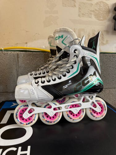 CCM FT890R Inline Skates Regular Width Size 9 (Used) - White Krypto Frame - Perfect Condition