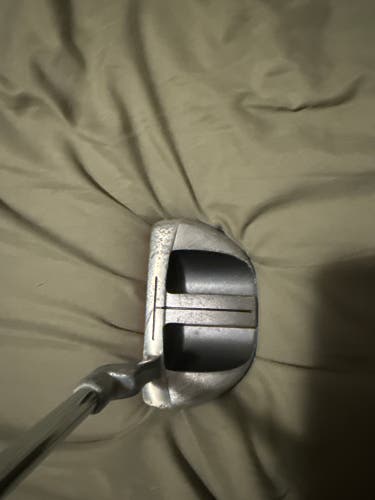 Men's Trakker Mallet Right Handed Putter Steel 34" (Used)
