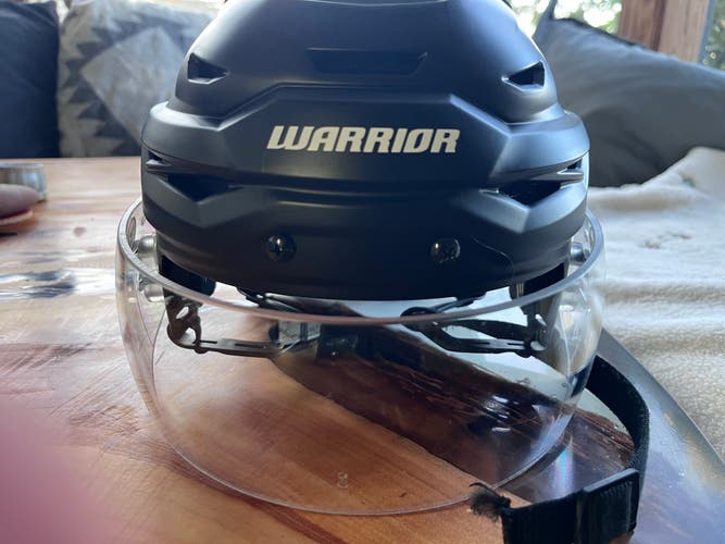 Small Warrior Covert CF 100 Helmet w/Visor(Used)