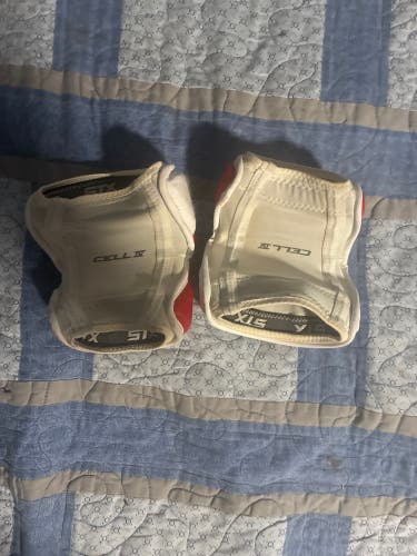 Large/Extra Large Adult STX Cell IV Arm Pads (Used)