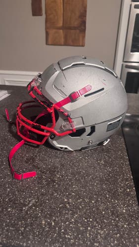 Large Schutt F7 VTD Helmet