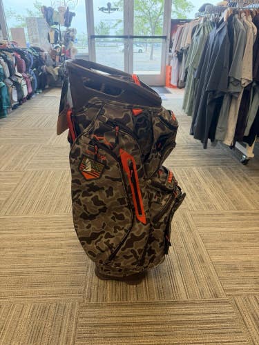 Sun Mountain C-130 Cart Bag (DUCK HUNTER)