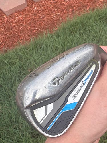 TaylorMade SpeedBlade 7 Iron Right Handed (Used)