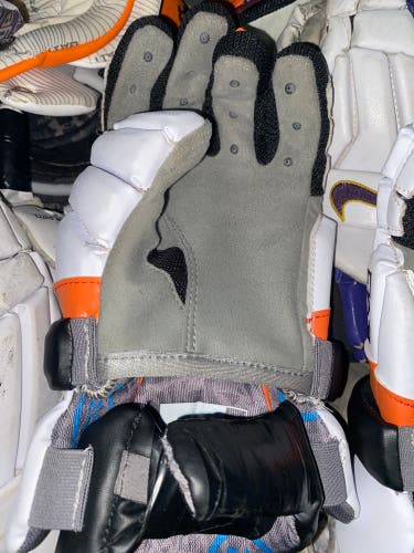 Warrior Evo Lacrosse Gloves (New)