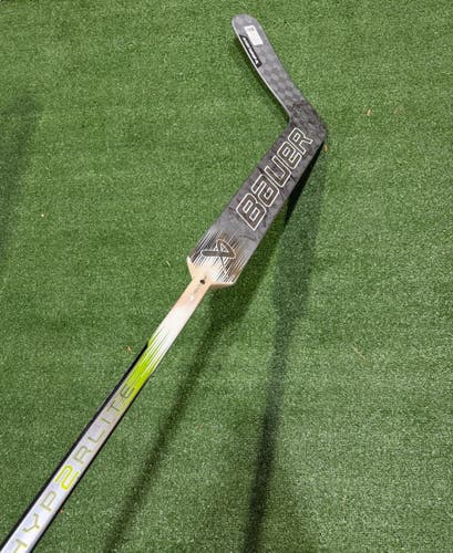 Intermediate Bauer Vapor Hyperlite 2 Regular Goalie Stick | 24" Paddle