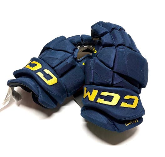 New 13" William Eklund Team Sweden 4-Nations CCM Jetspeed (HGPJSPP) Pro Stock Gloves