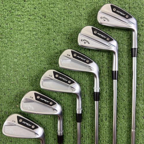 Callaway Apex CB 24 Forged Iron Set 5-PW Dynamic Gold S300 Stiff Flex