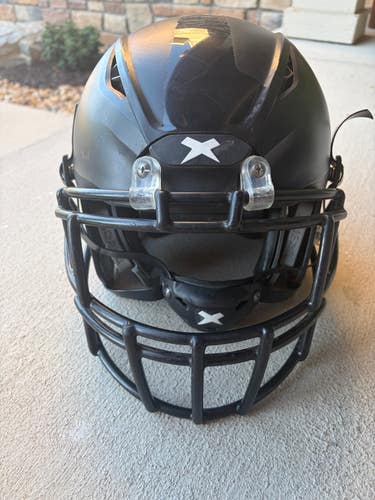 2022 Xenith Shadow XR Youth Football Helmet – Medium
