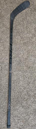 Intermediate PRO Right Handed Hockey Stick P29 55 Flex Pro Stock (Used)