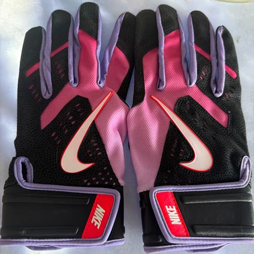 Nike player issued George Springer black/purple Batting Gloves (New)