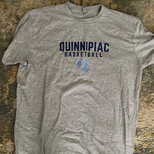 Quinnipiac University basketball shirt