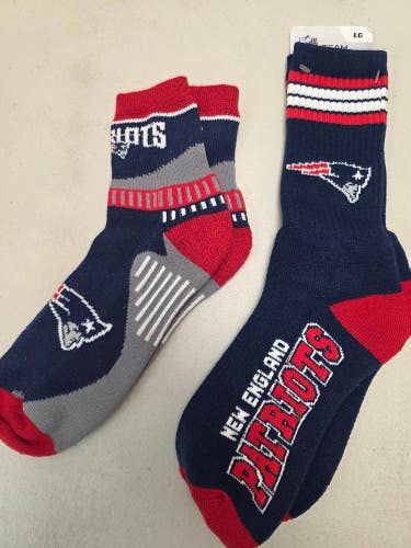 ST30 Mens NFL NEW ENGLAND PATRIOTS LOT of 2 Socks Large 8-13 NEW