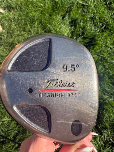 Titleist Right Handed Fairway Wood (Used)