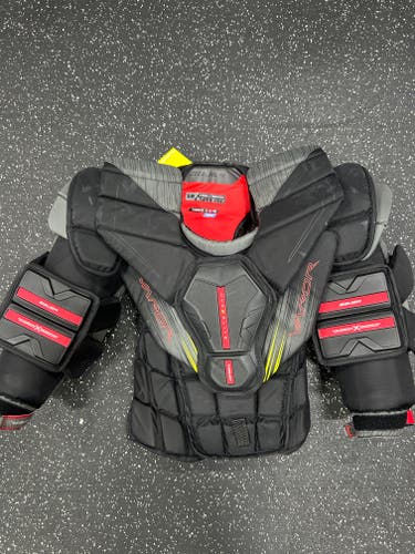 XS Bauer Vapor Hyperlite 2 Goalie Chest Protector (Used)