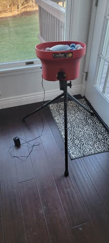 (Gently Used) Heater Sports Crusher Curve (Mini Light Ball) Pitching Machine