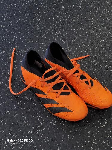 Used Adidas PREDATOR Soccer Cleats Orange Junior 04.5 11849-S000043481