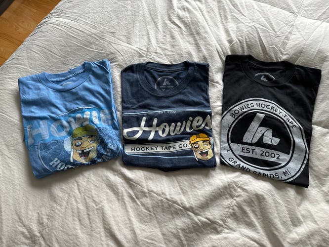Lot of 3 Small Men's Howies Shirt