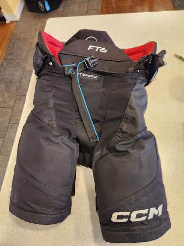 Junior Small CCM JetSpeed FT6 Hockey Pants (Used)