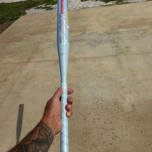 2025 Easton Ghost Unlimited Composite Bat (-10) 23 oz 33" (New)