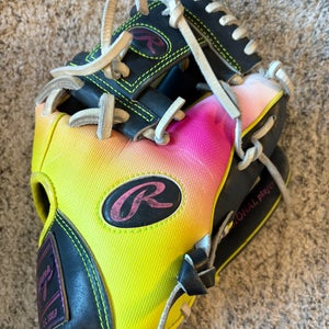 Rawlings Heart of the Hide RH Baseball Glove 11.5" (Used)