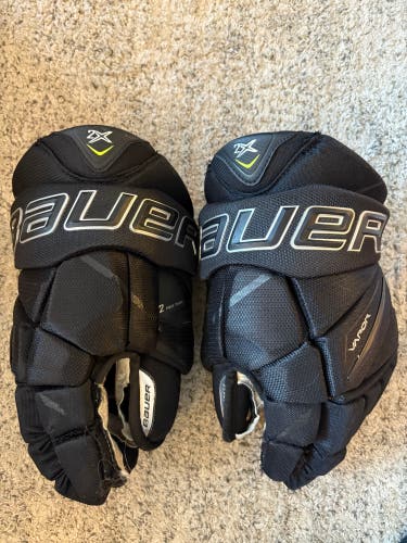 Black Bauer Vapor 2X Gloves 13" (Used)