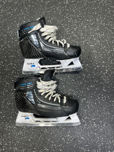 True SVH Pro Two Piece Hockey Goalie Skates Size 4.5 (Used)