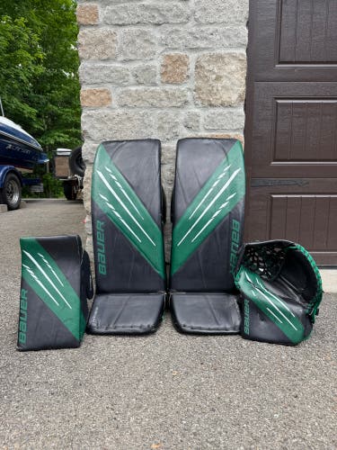 35" Bauer Hyperlite Regular Goalie Full Set (Used)