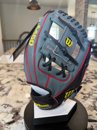 Wilson A450 RH Infield Baseball Glove 11.5" (New)